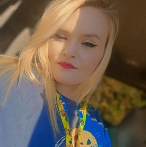 Meet your Posher, Ash